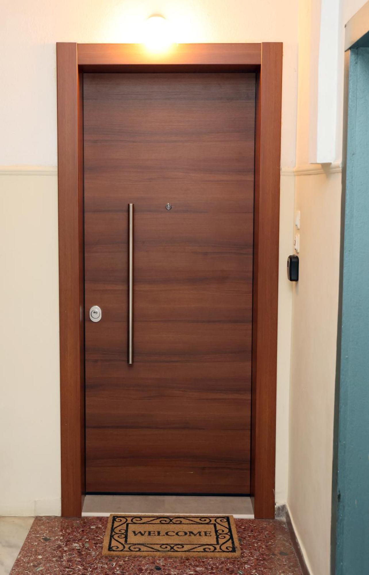 Στυλ & Άνεση Στο Κέντρο La Maison 12 Ανακαινισμένο Διαμέρισμα لاريسا المظهر الخارجي الصورة